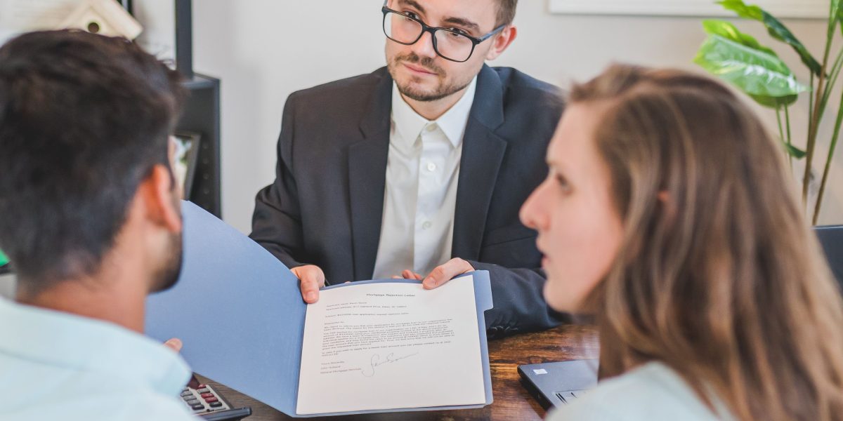 A legal expert helps an international buyer navigate the complexities of Dubai's property laws.